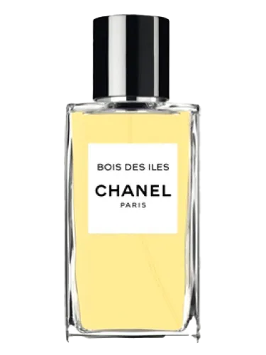 Bois des Iles by Chanel Paris bottle