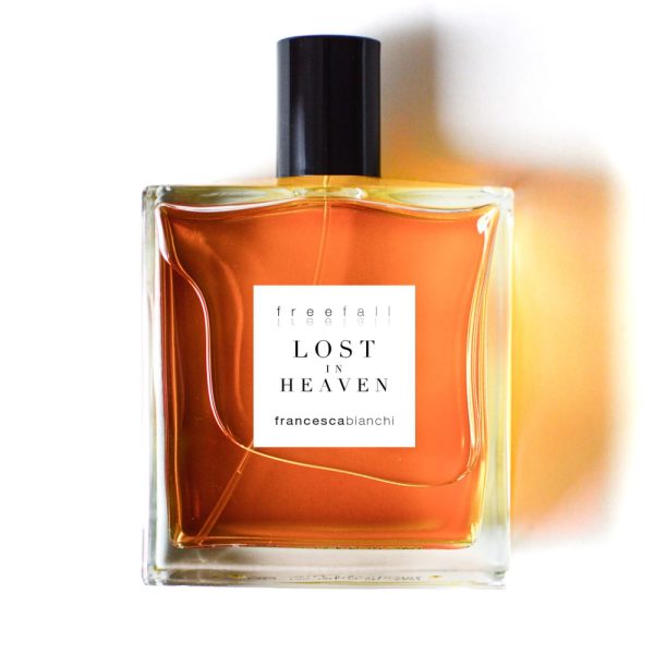 Lost in Heaven 100ml Extrait de Parfum de Francesca Bianchi Perfumes en un frasco cuadrado de cristal con líquido ámbar